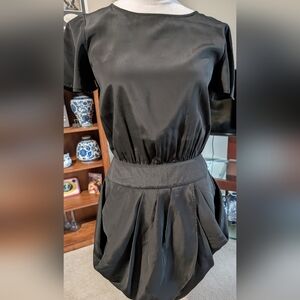 Ter de Caractere Dress Nwt
